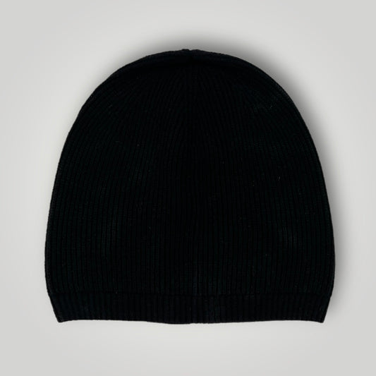 Beanie in Vicuña Black